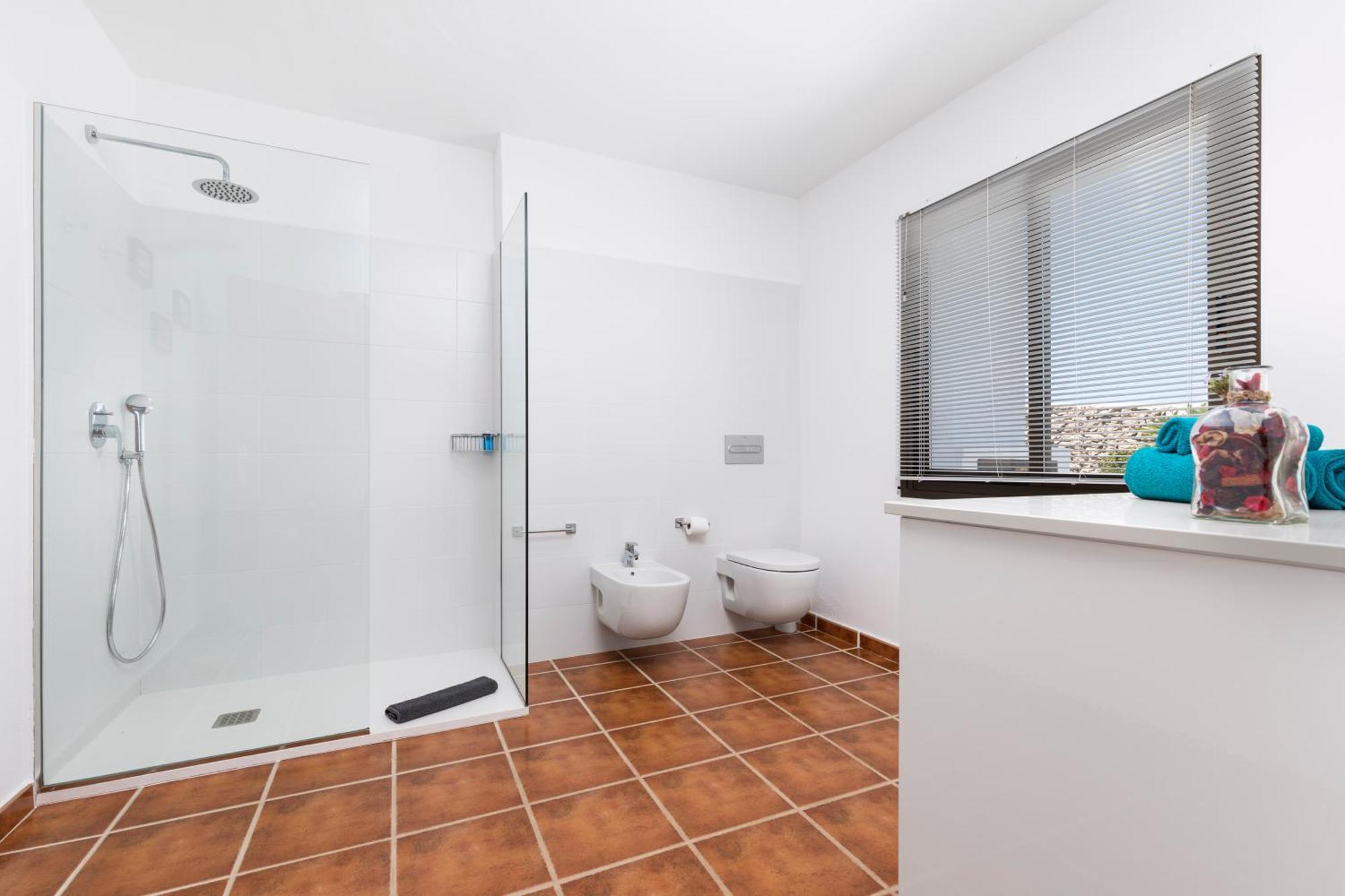 ティンダヤ Casa Marisa With Heated Pool & Gardenヴィラ エクステリア 写真